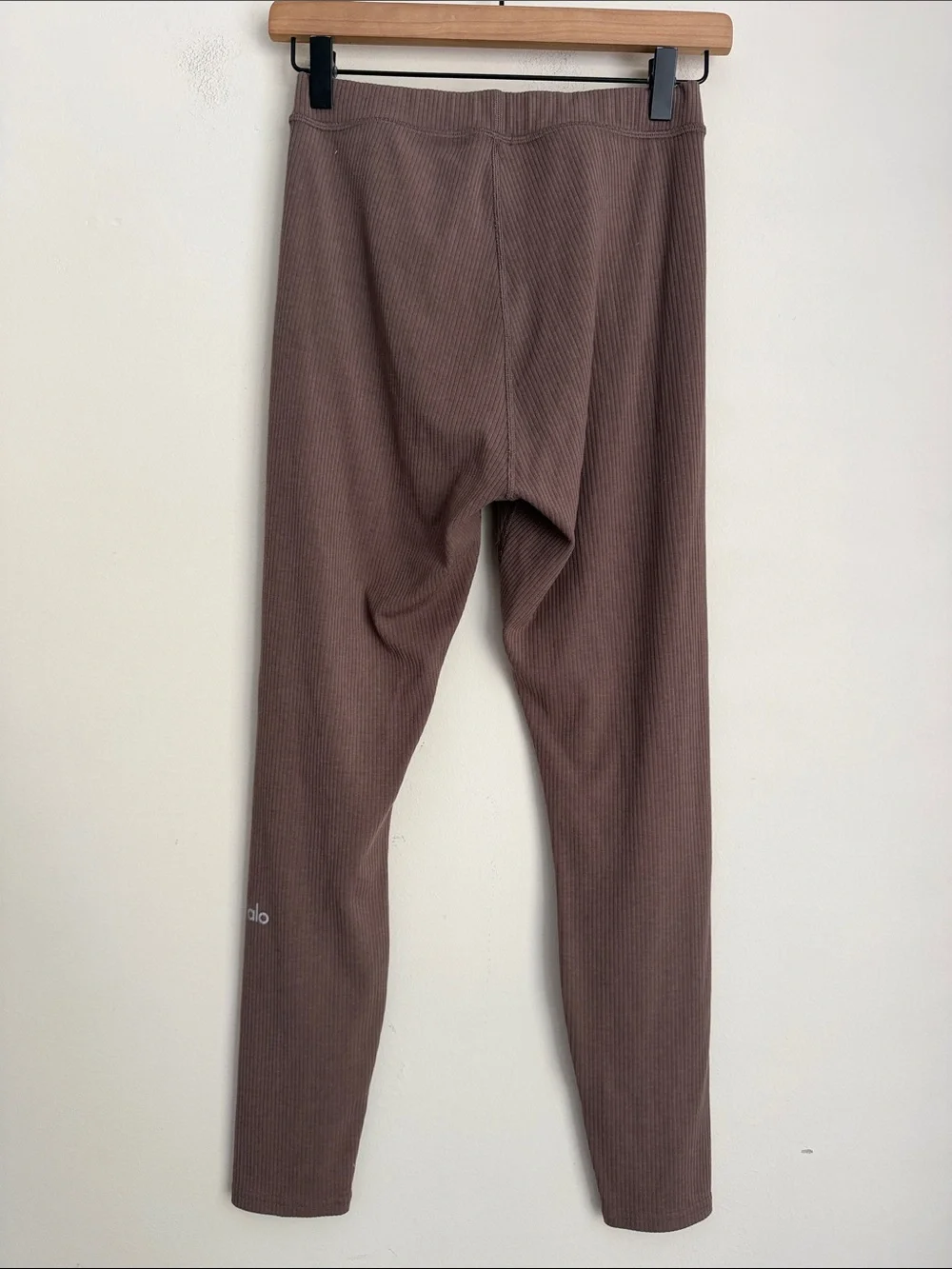 ALO Ribbed High Waist 7/8 Blissful Legging cocoa brown size M